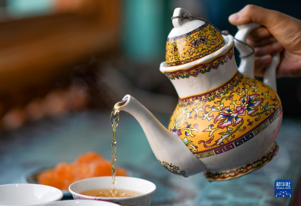 金牌亚洲